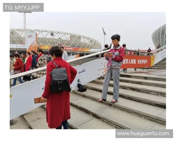 上海网球队的拼搏之路：一段关于梦想与坚持的网球纪实故事